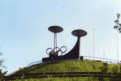 Jeux Olympiques de 1964 ET 1976